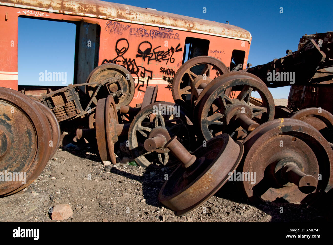 Des trains abandonnés à la périphérie d'Uyuni, Bolivie SW Banque D'Images