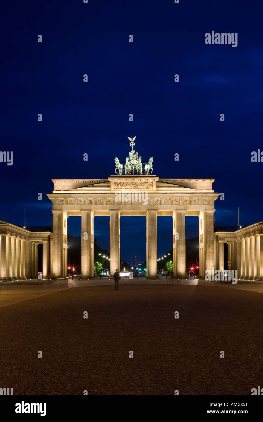Porte de Brandebourg, Berlin. Architecte : Carl Gotthard Langhans Banque D'Images