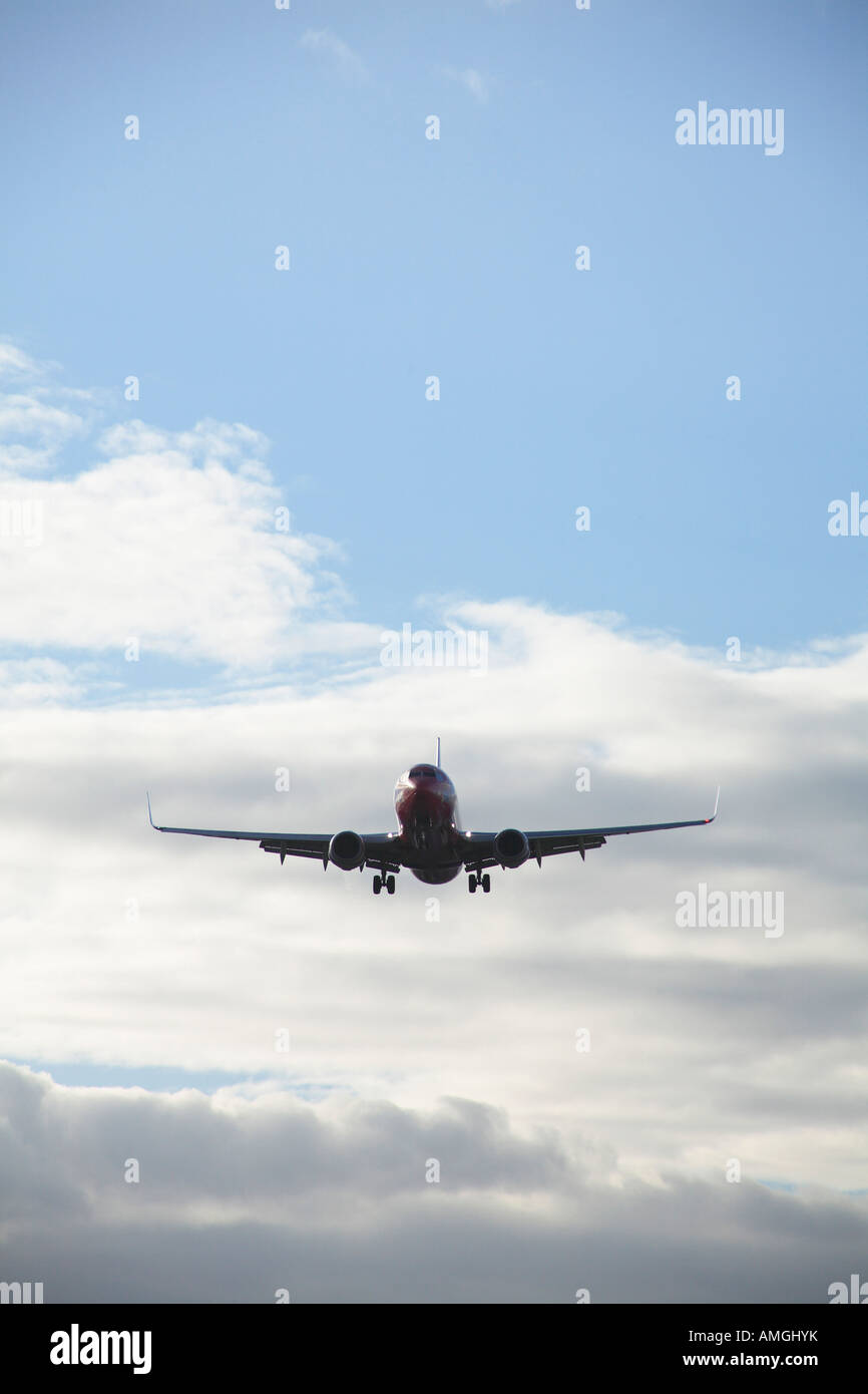Avions commerciaux sur l'approche à l'atterrissage à l'Aéroport International de Sydney Banque D'Images