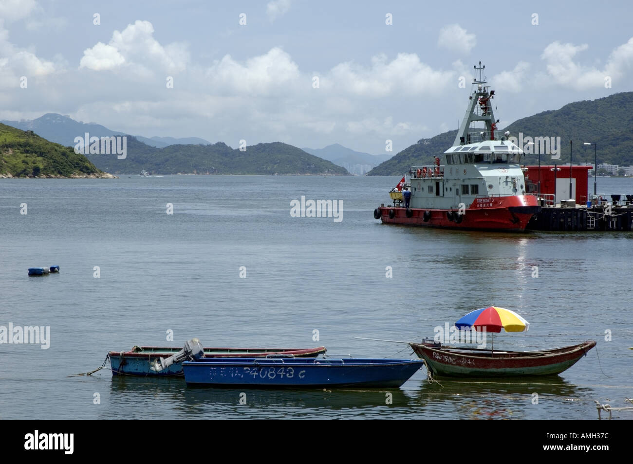 Chine Hong Kong l'île de Lantau Piers près du village de Mui Wo Banque D'Images