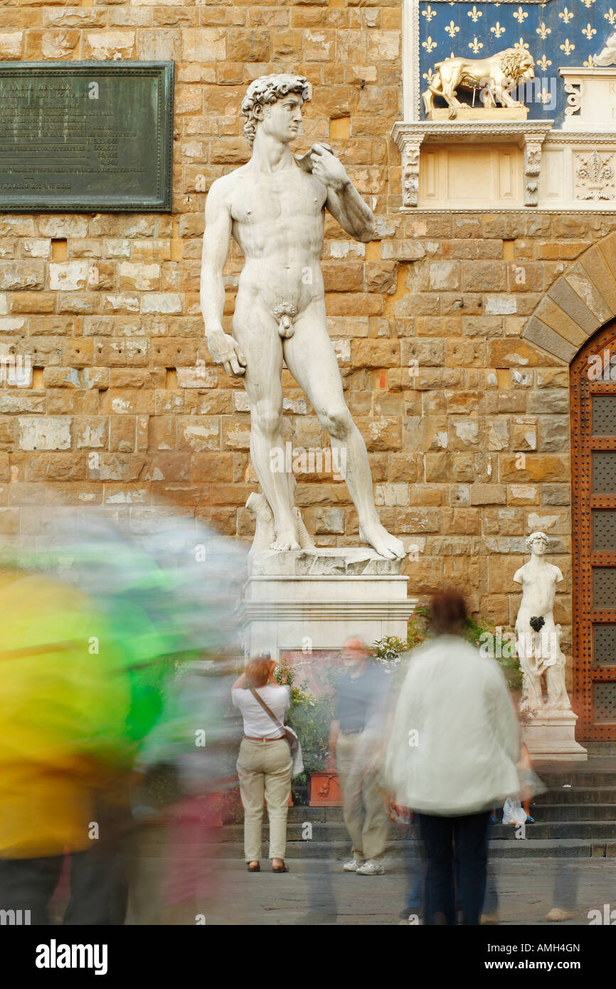 Copie de la statue du David de Michel-Ange, la Piazza della Signoria, Florence, Italie Banque D'Images