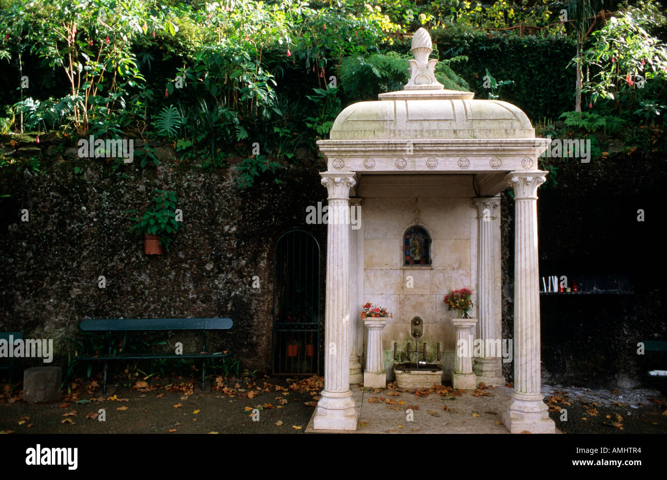 Portugal, Madère, Funchal, Monte bei Kapelle am Platz Largo da Fonte Banque D'Images