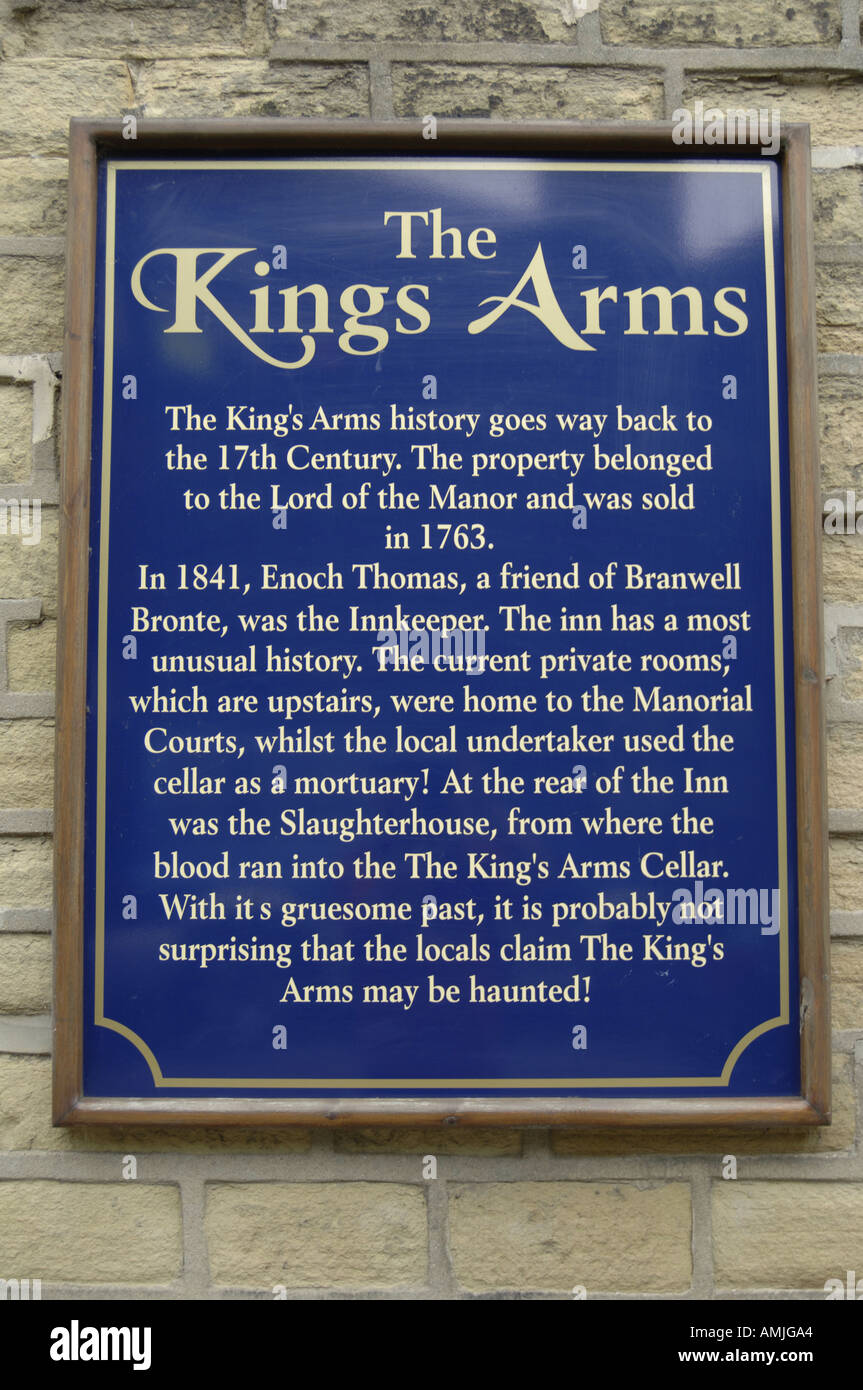 Haworth signer blue Kings Arms public house patrimoine histoire 17ème siècle locaux autorisés Banque D'Images