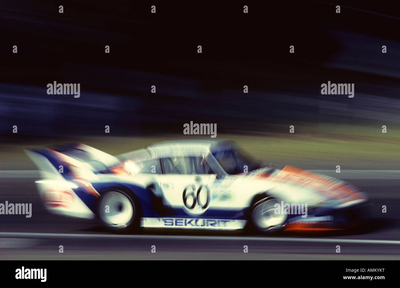 Porsche 935 en vitesse, 24h du Mans, 1981, France. Banque D'Images