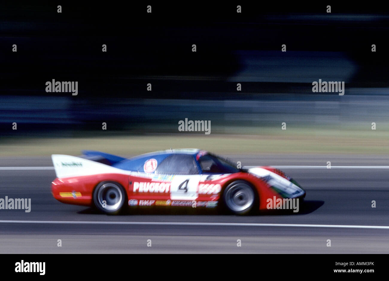 Esso Peugeot en vitesse, 24h du Mans, 1981, France. Banque D'Images