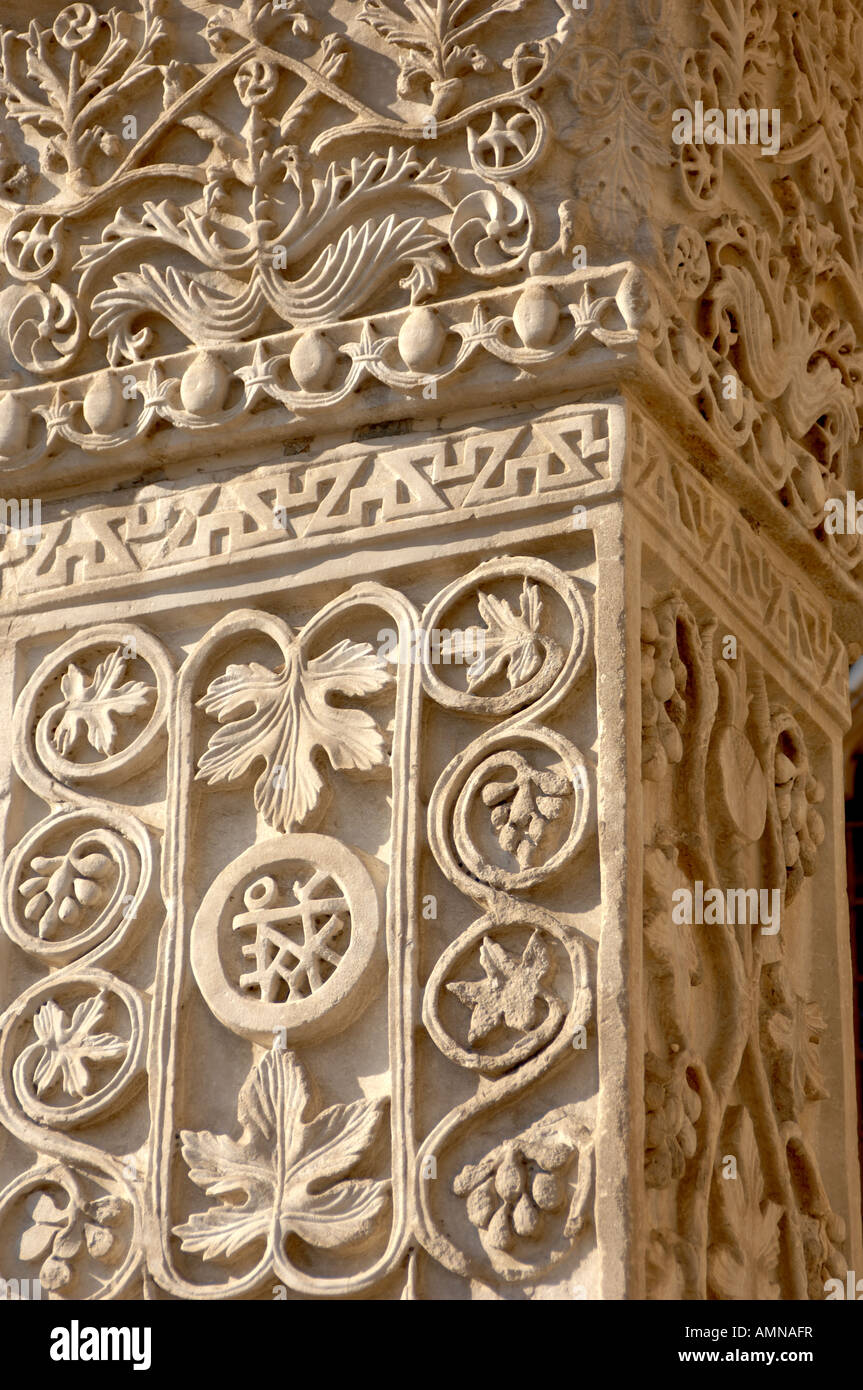 Venise, Italie. Détail de sixième siècle piliers d'Acre St Marks. Banque D'Images