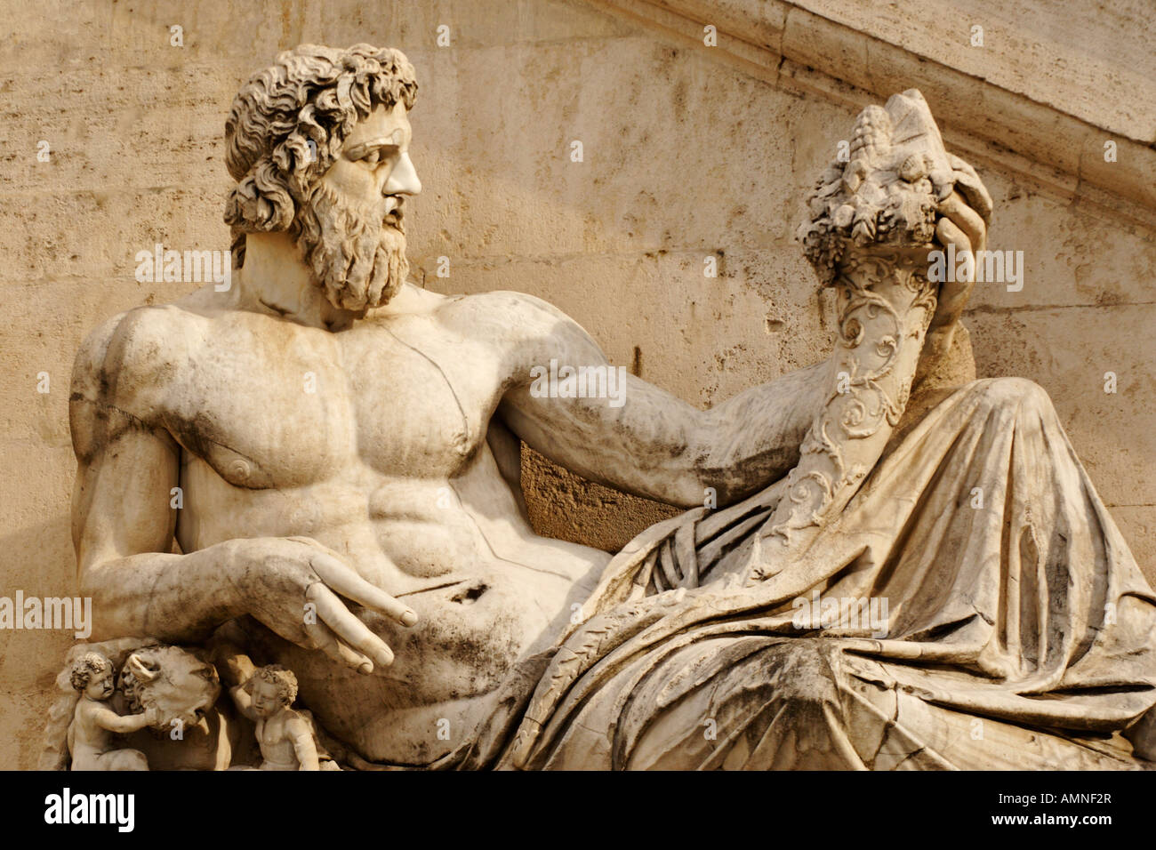 Le fleuve Dieu statue, Piazza del Campidoglio, colline du Capitole, Rome, Italie Banque D'Images