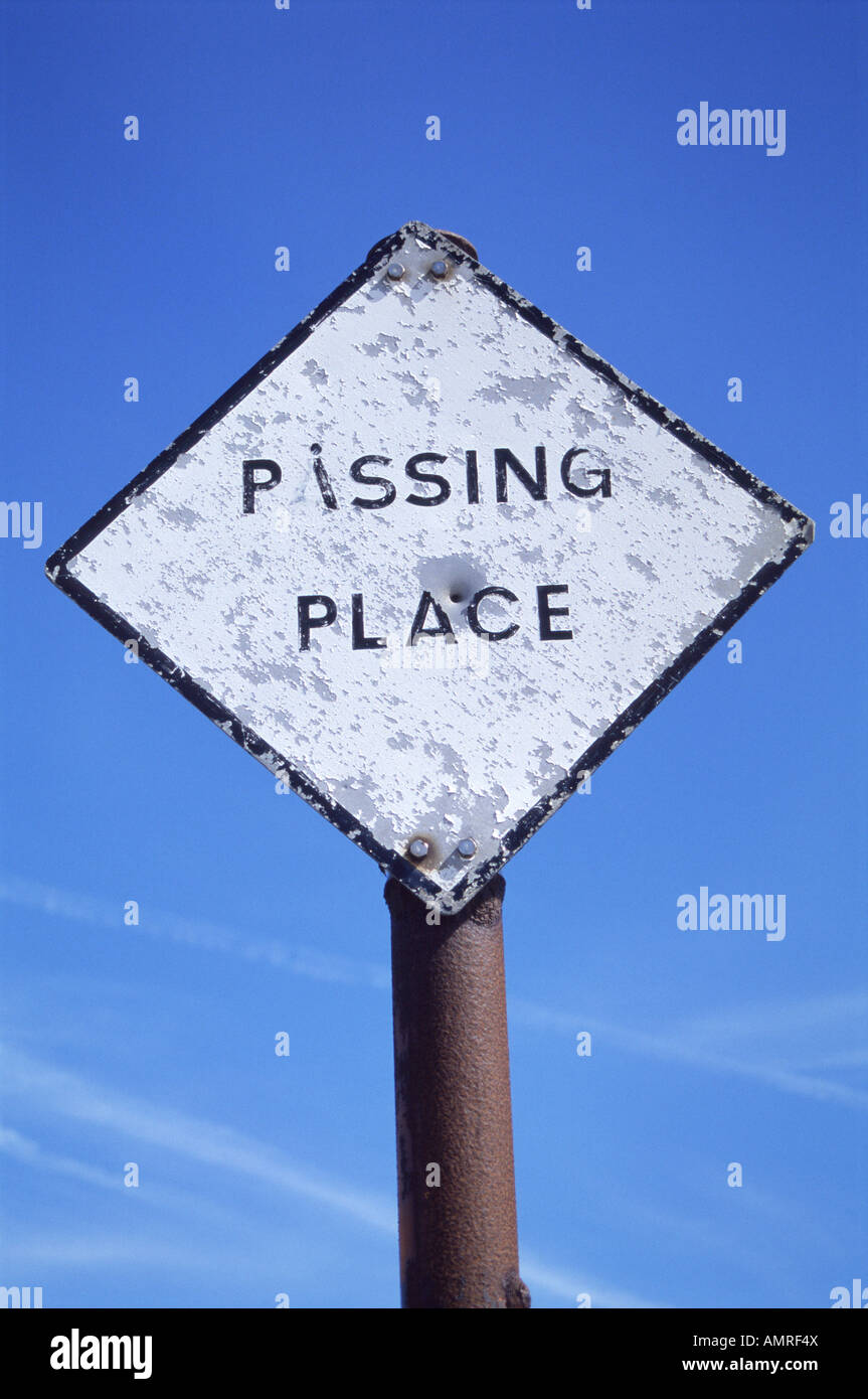 Gratuit Images Panneau Routier Decolorees Modifie Par Quelqu Un Comme Une Blague actualisé par