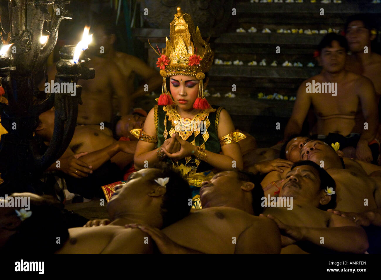 Spectacle de danse Kecak Ubud Bali Indonésie Banque D'Images Spectacle de danse Kecak Ubud Bali Indonésie Banque D'Images