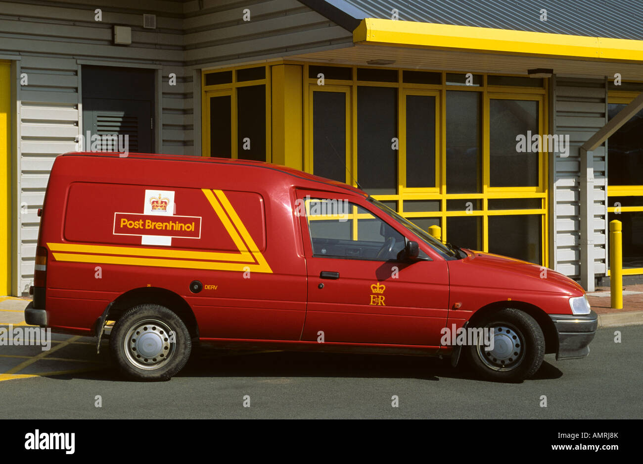 Welsh Bureau de poste (Brenhinol) livraison van, Machynlleth, au Pays de Galles, Royaume-Uni. Banque D'Images