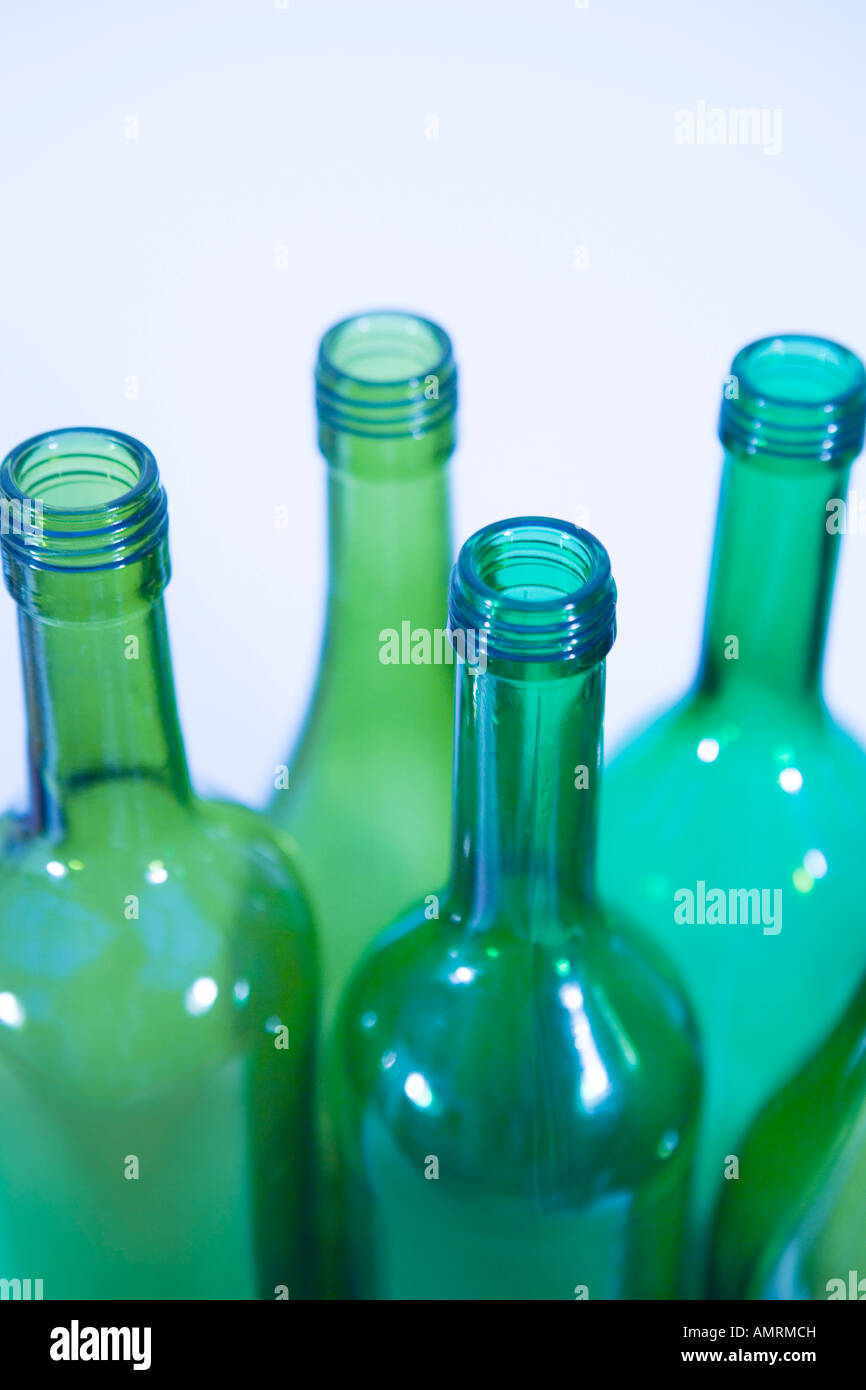 Bouteilles vertes Banque D'Images
