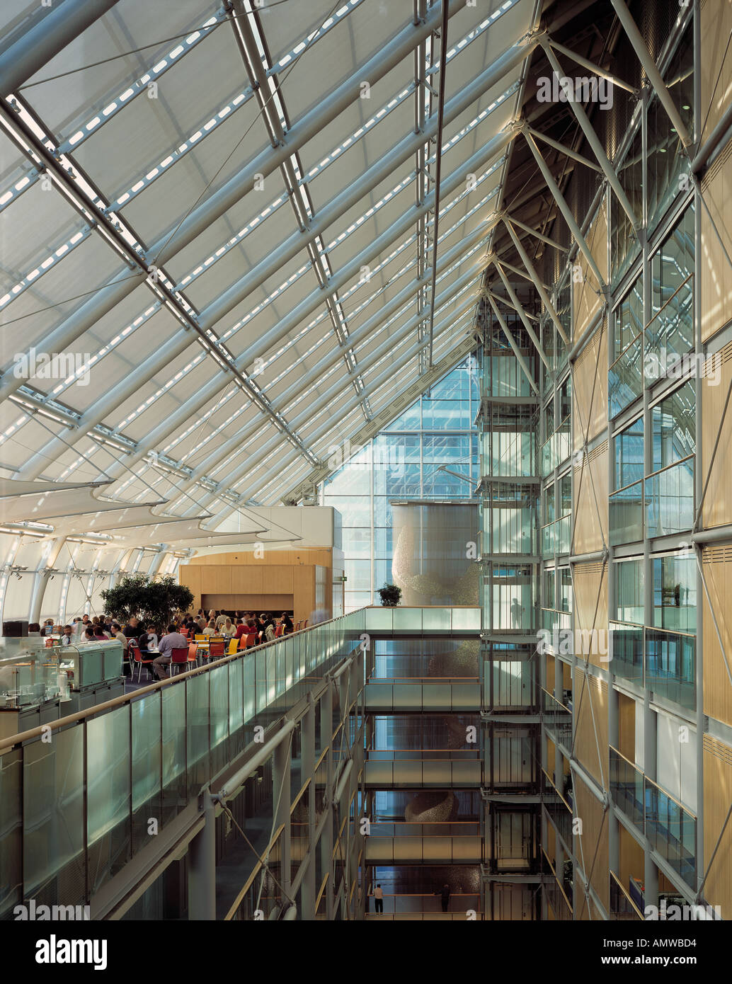 Le bâtiment de Gibbs, le Wellcome Trust, AC 215 Euston Road, London, NW1. L'intérieur. Architecte : Michael Hopkins et partenaires Banque D'Images