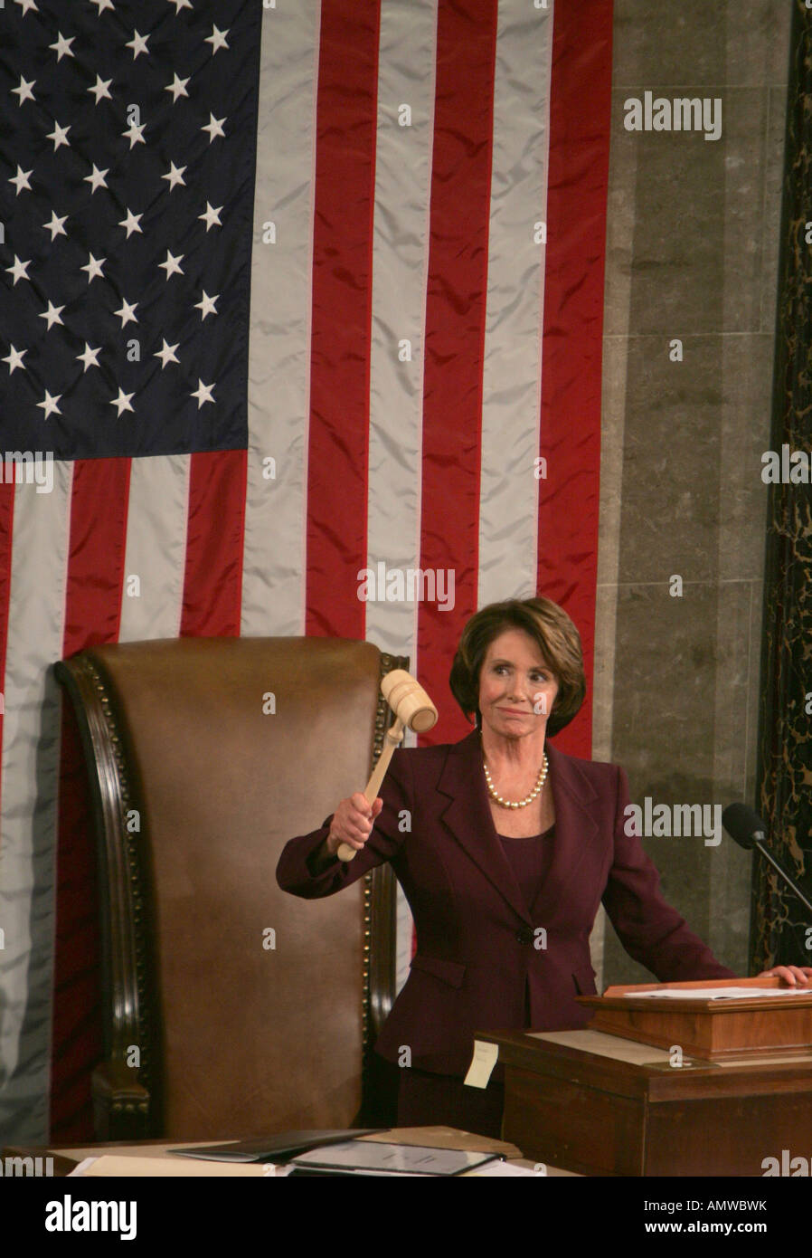 Le président élu, Nancy Pelosi, D-CA réagit à son élection comme Président de la Chambre le 4 janvier 2007 à Washington, DC. Banque D'Images