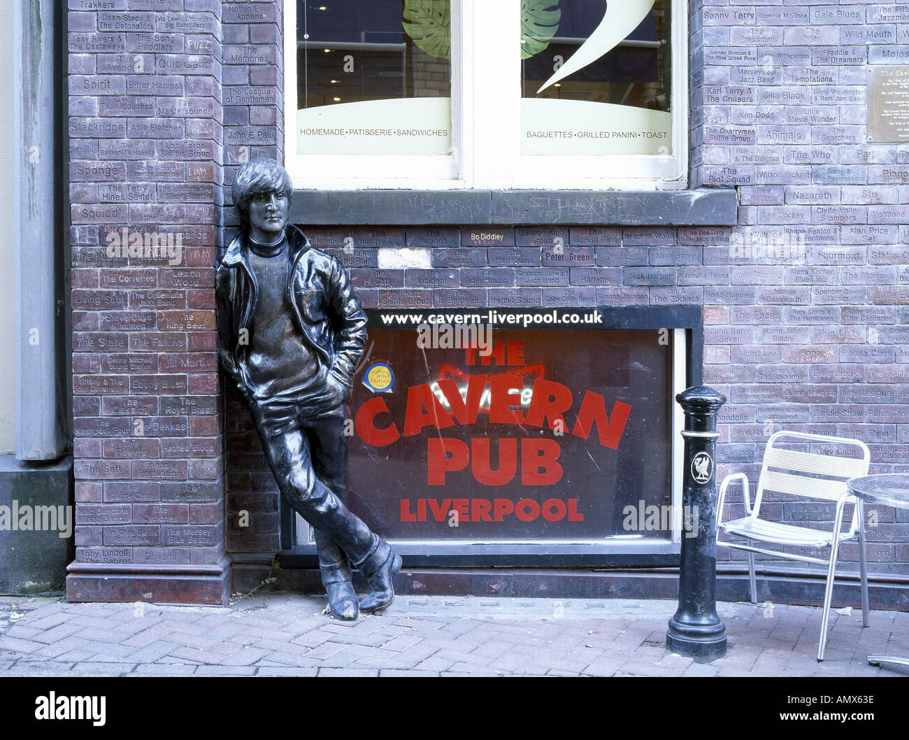 Saint Matthieu(Beatle Street) The Cavern Pub Banque D'Images