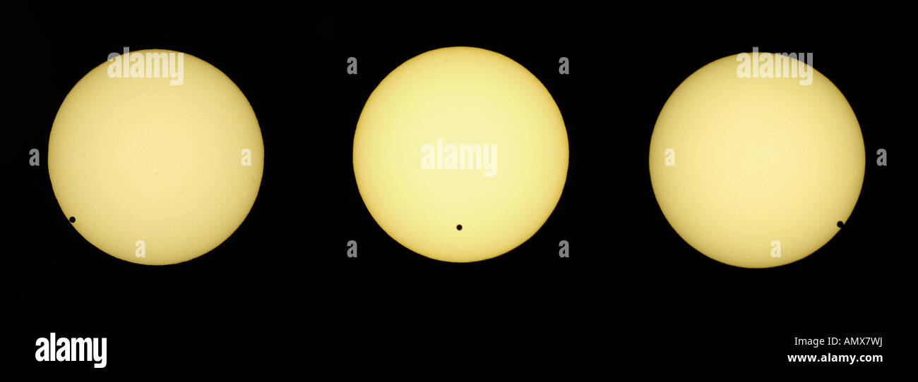 Vénus en transit dans le Soleil le 8 juin 2004. Gauche : deuxième contact à 07:29,13 norvégien local time. Au centre : un contact maximum sur 10 Banque D'Images
