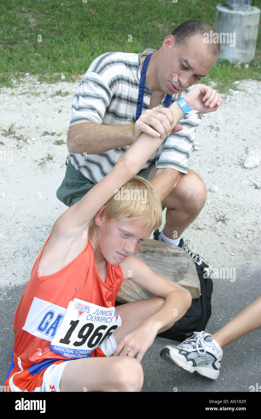 Miami Florida,Tropical Park,USA Track and Field National Junior Olympics,Etudiants éducation élèves élèves élèves,école,campus,apprendre apprend l'apprentissage,t Banque D'Images