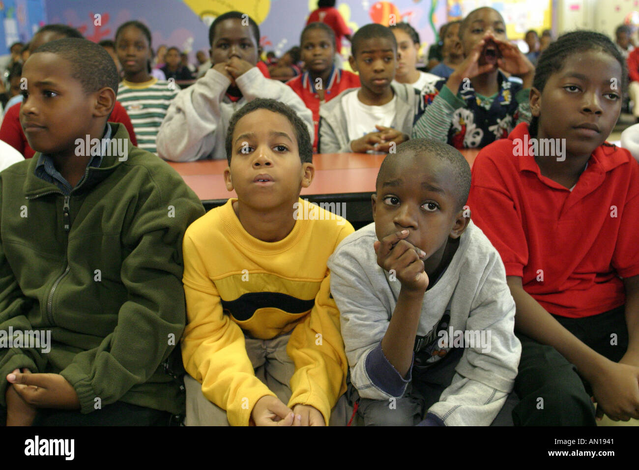 Miami Florida,Little Haiti,Edison Park Elementary School,campus,primaire,éducation,campus,jeu scolaire avec message anti drogue,éducation des étudiants Banque D'Images