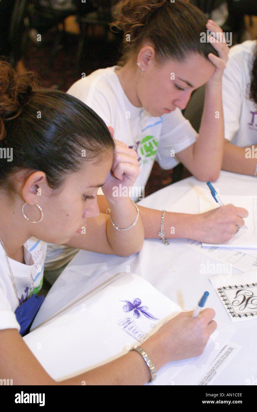 Miami Florida,Kendall,Drug Free Youth in Town DFYIT club,anti-addiction programme organisation à but non lucratif,Summit,adolescents adolescents adolescents adolescents adolescents,St Banque D'Images