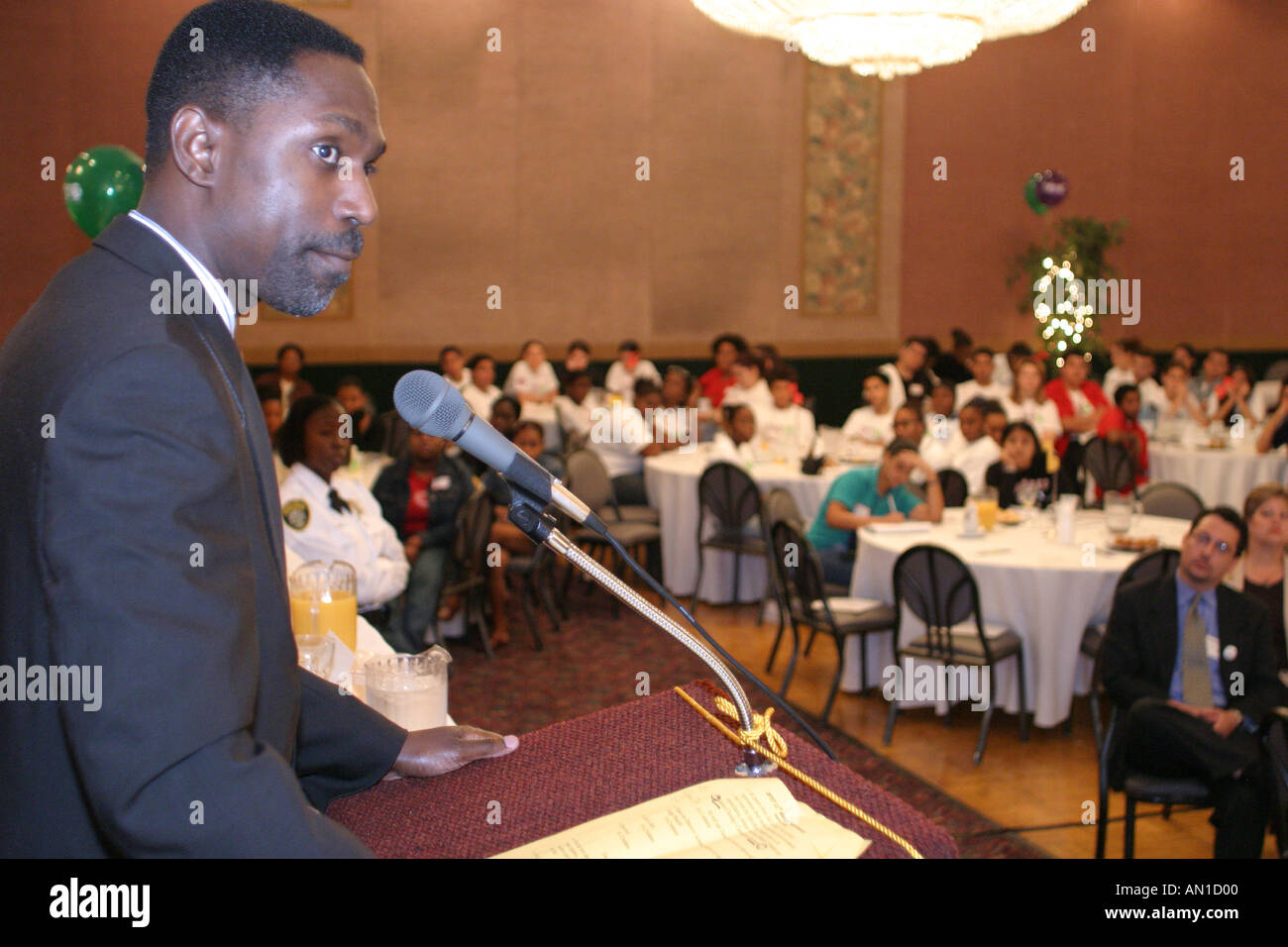 Miami Florida,Kendall,Drug Free Youth in Town DFYIT club,anti-addiction programme organisation à but non lucratif,Summit,adolescents adolescents adolescents adolescents adolescents,St Banque D'Images