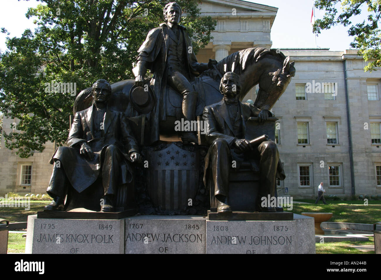 Raleigh Caroline du Nord,statue,art public,mémorial,art public,ressemblance,de trois 3 présidents américains nés en Caroline du Nord,près du bâtiment du Capitole de l'État,NC 1 Banque D'Images