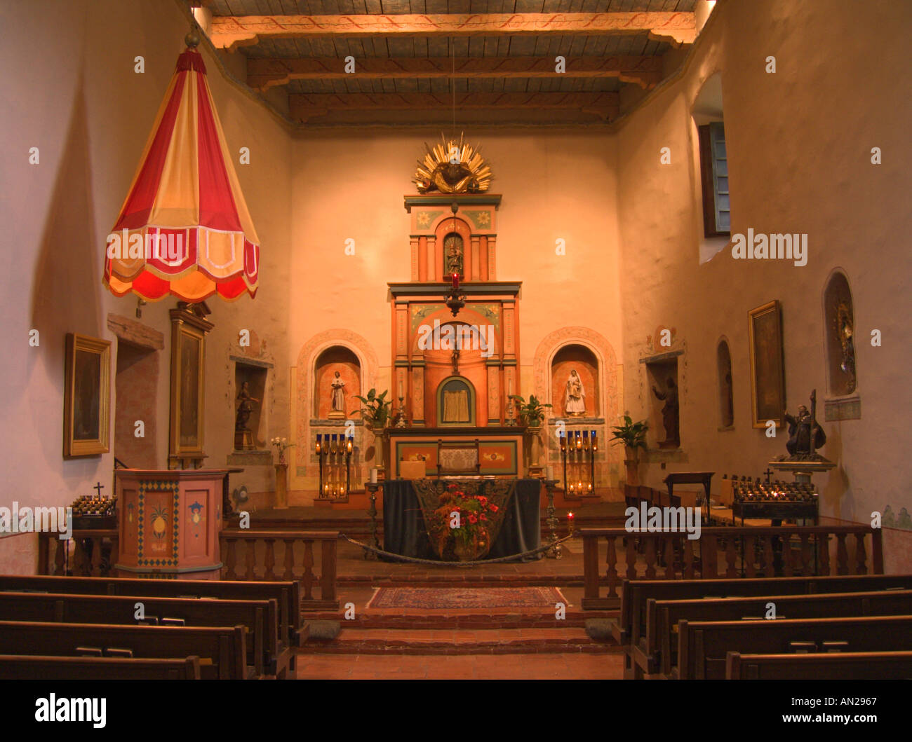 California San Diego Mission Basilica San Diego de Alcalá interior Banque D'Images