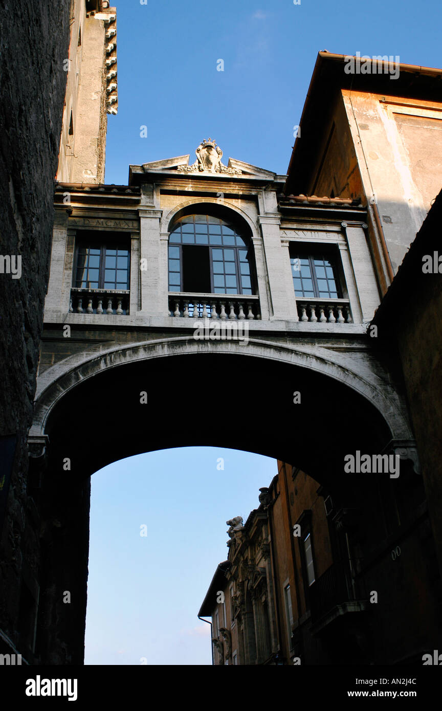 Passage du pont historique Piazza del Campidoglio Rome Italie Banque D'Images