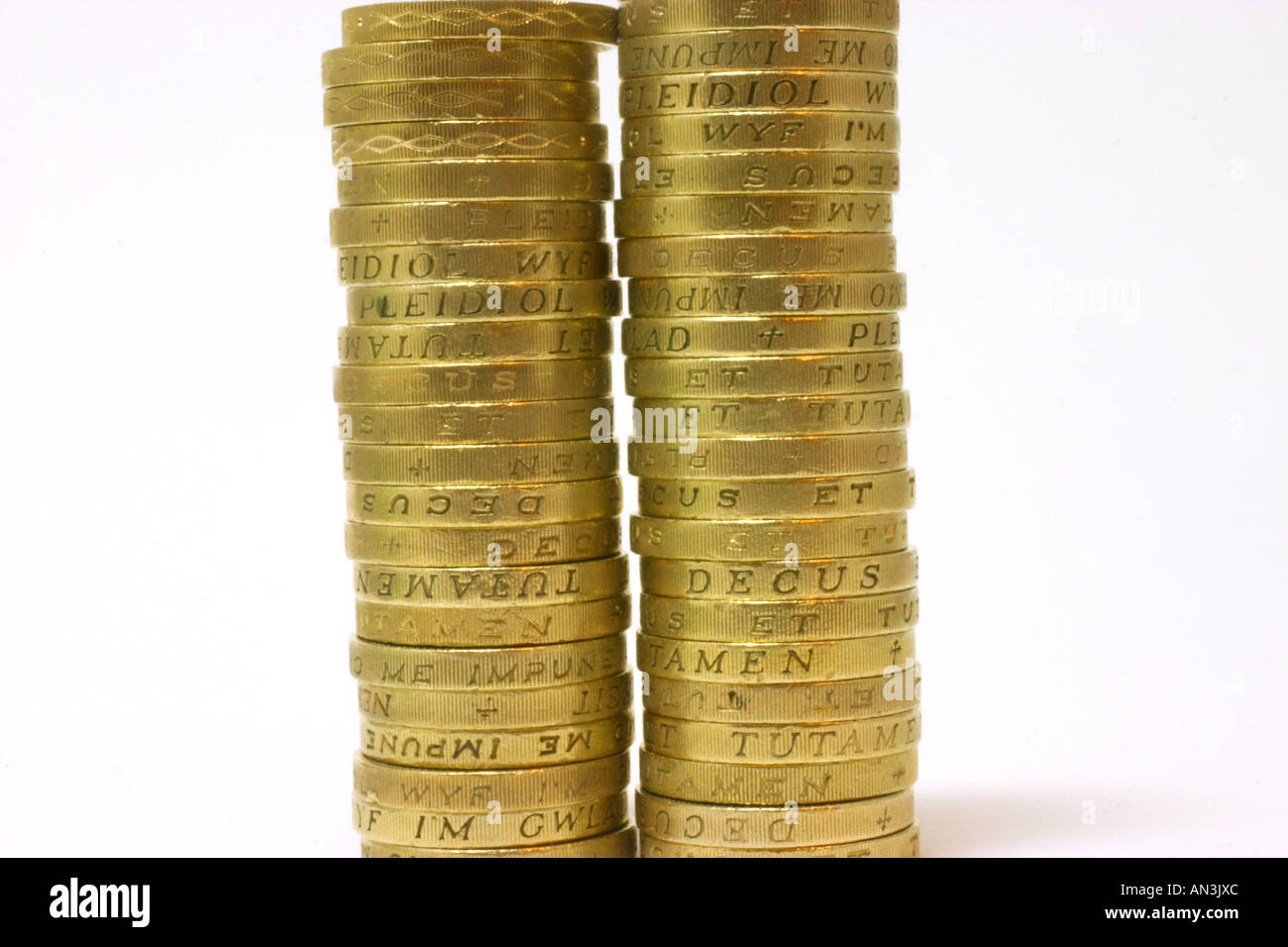 Des piles de pièces Livre britannique Banque D'Images