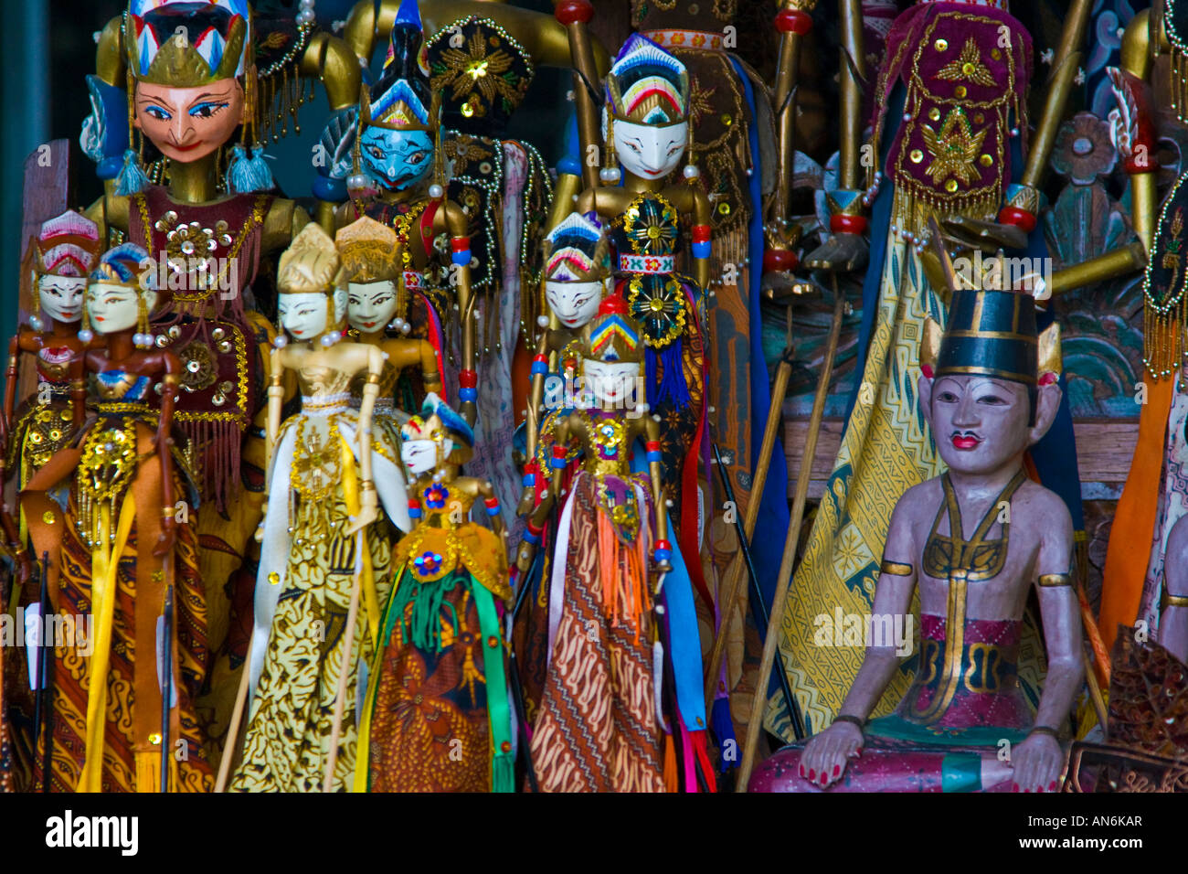 Boutique de Marionnettes traditionnelles Ubud Bali Indonésie Photo Stock -  Alamy