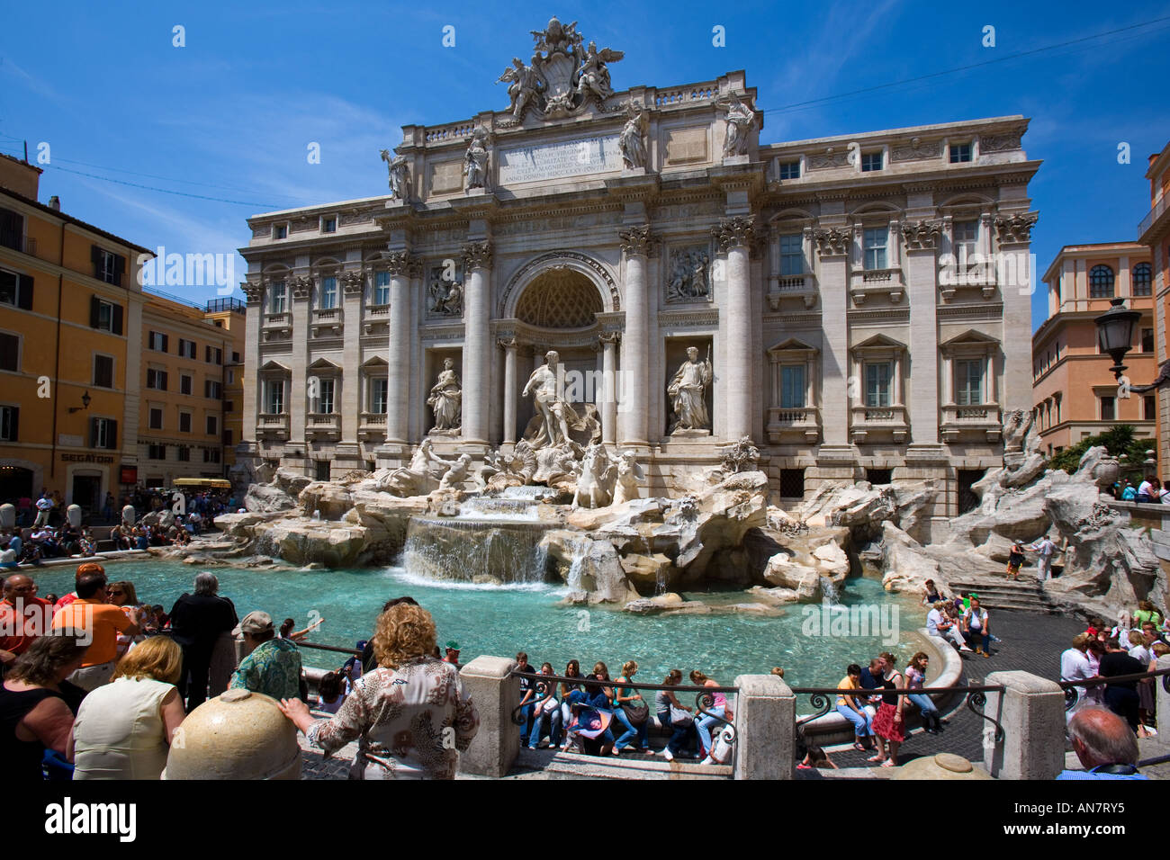Italie Rome la fontaine de Trevi Banque D'Images