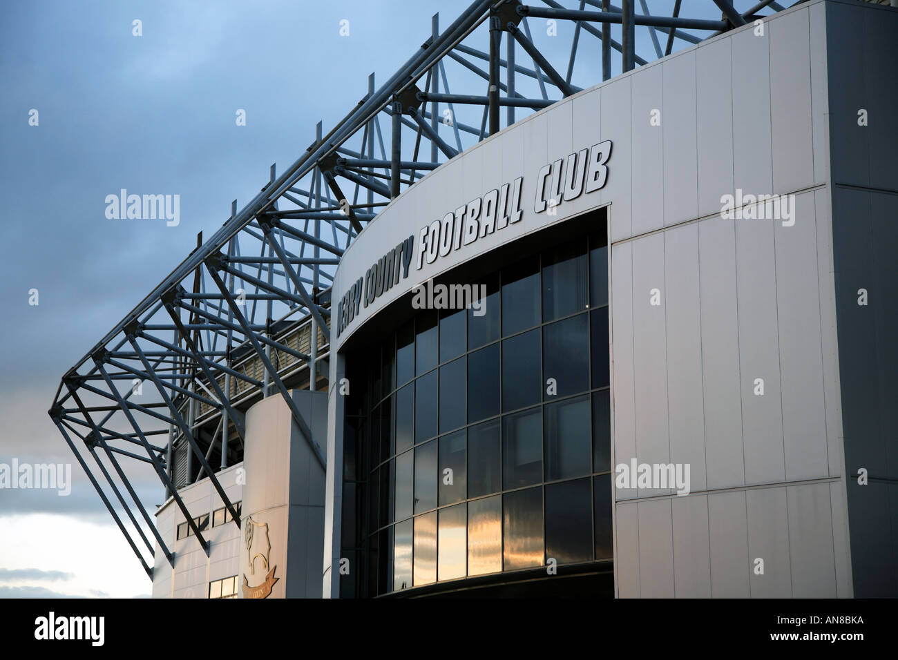 Pride Park West stand Derby County Football Club Stadium, Derbyshire, Angleterre, Royaume-Uni Banque D'Images