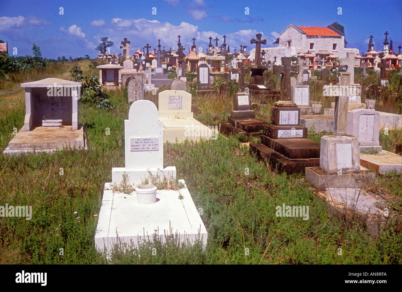 Cimetière chinois en France Photo Stock Alamy