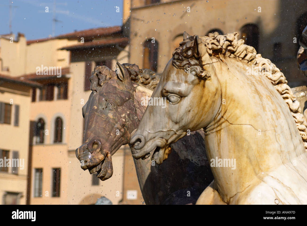 Détail de la fontaine de Neptune de la Piazza della Signoria Florence Italie Banque D'Images