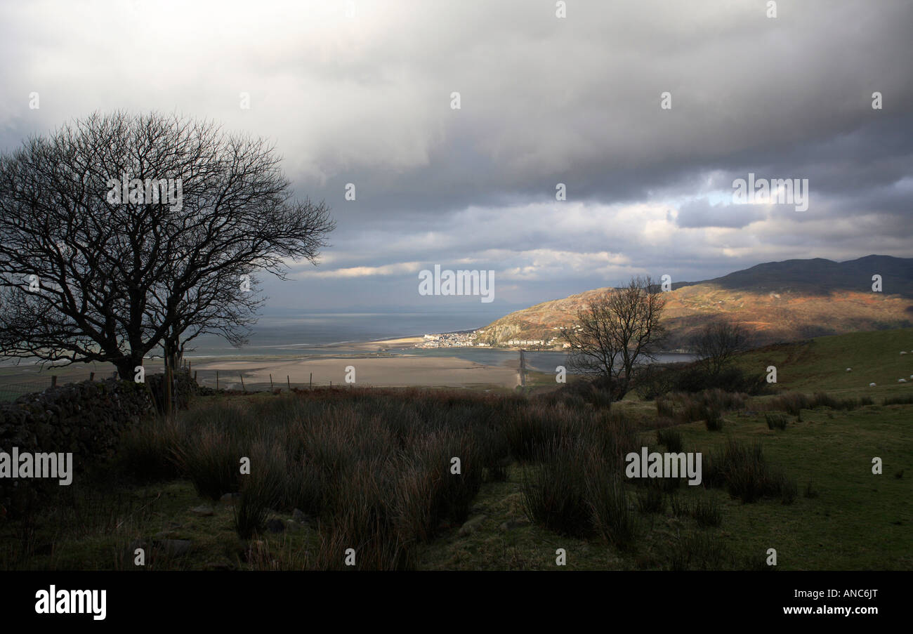 Un paysage de barmouth et la baie de Cardigan de cadir idris mountain Banque D'Images