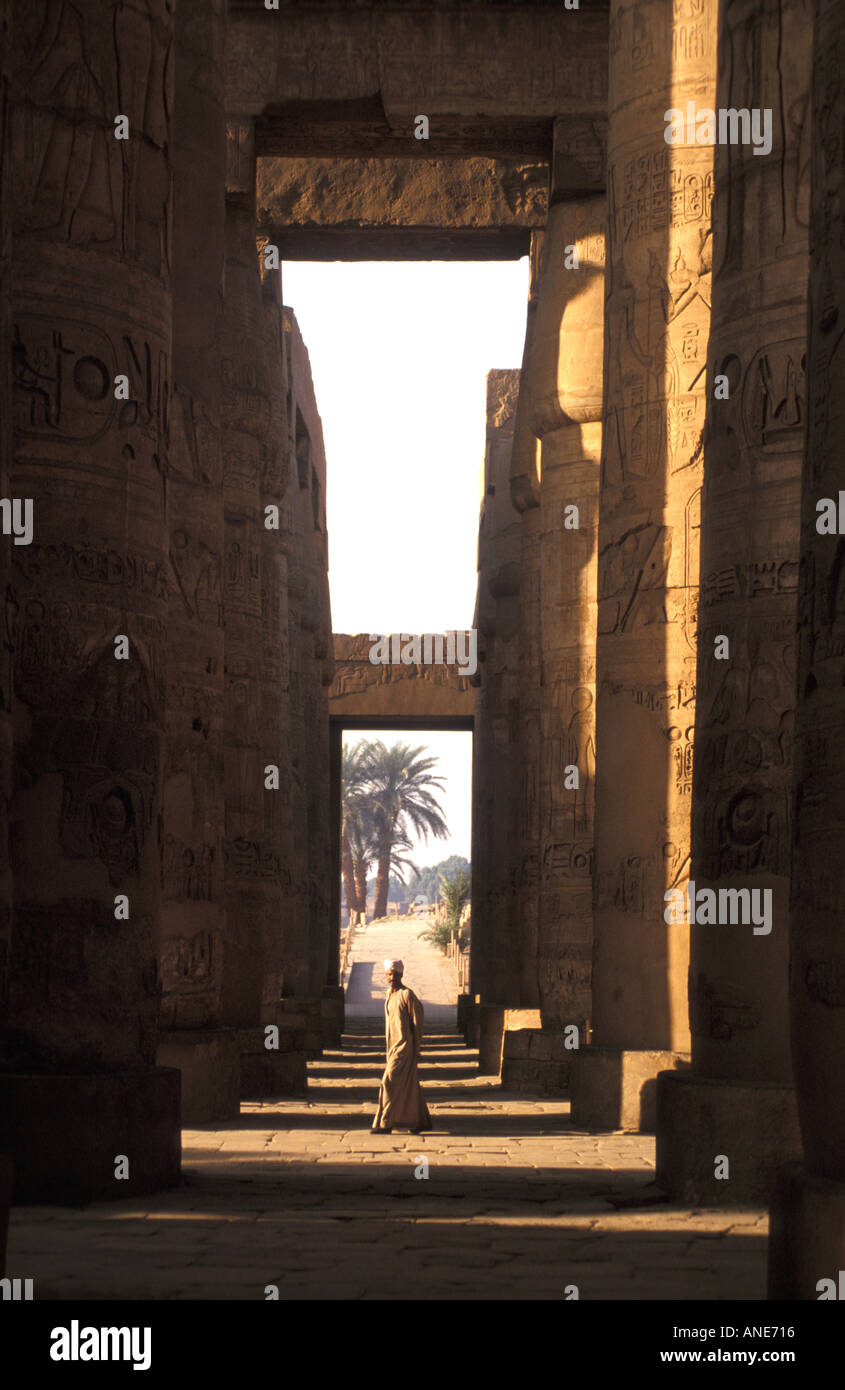 La salle hypostyle du Temple de Karnak (Egypte) Banque D'Images