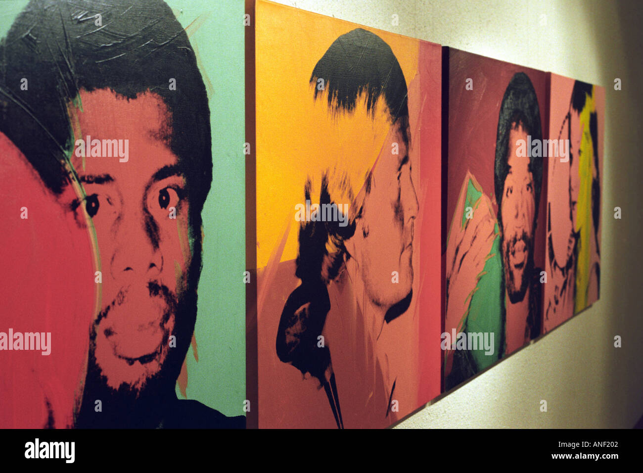 Des scènes de l'écran d'Andy Warhol exposition d'impression à la galerie en Islande Reykjavik Banque D'Images