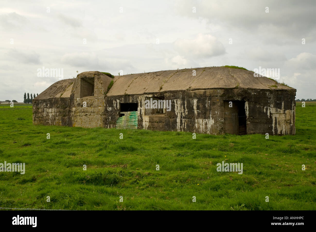 Le plus grand WW1 bunker allemand restant dans l'Ypres en Belgique de Pilkem Banque D'Images