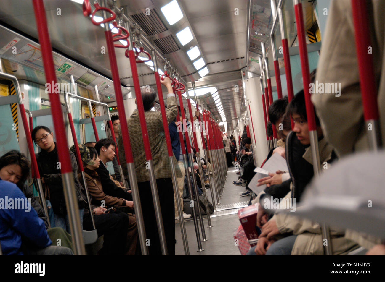 Les passagers Mass Transit Railway Hong Kong Banque D'Images