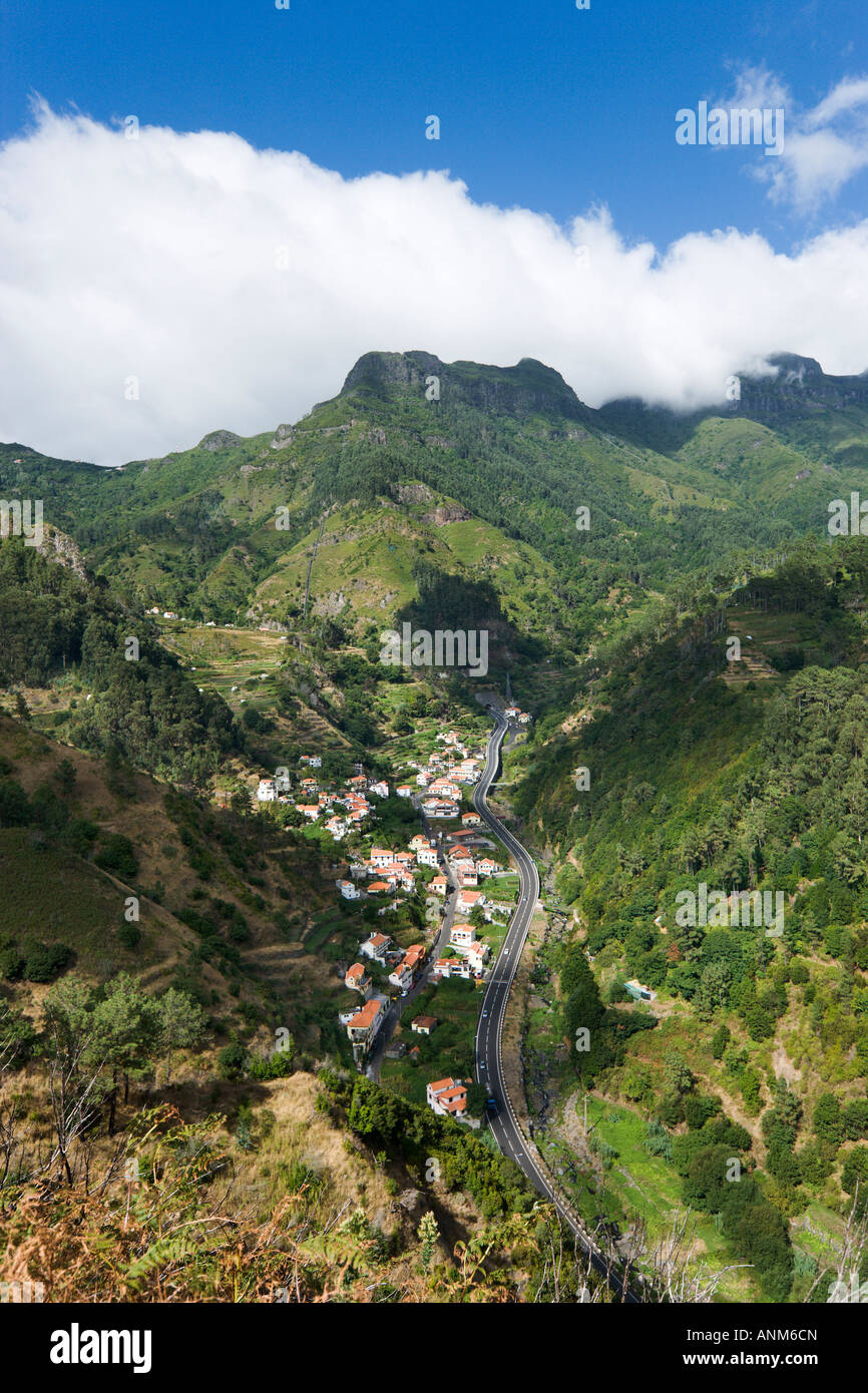 Vue sur vallée près de Serra de Agua, Madeira, Portugal Banque D'Images