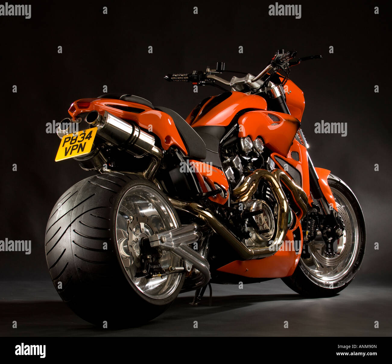 Yamaha v max motorcycle Banque de photographies et d'images à haute  résolution - Alamy