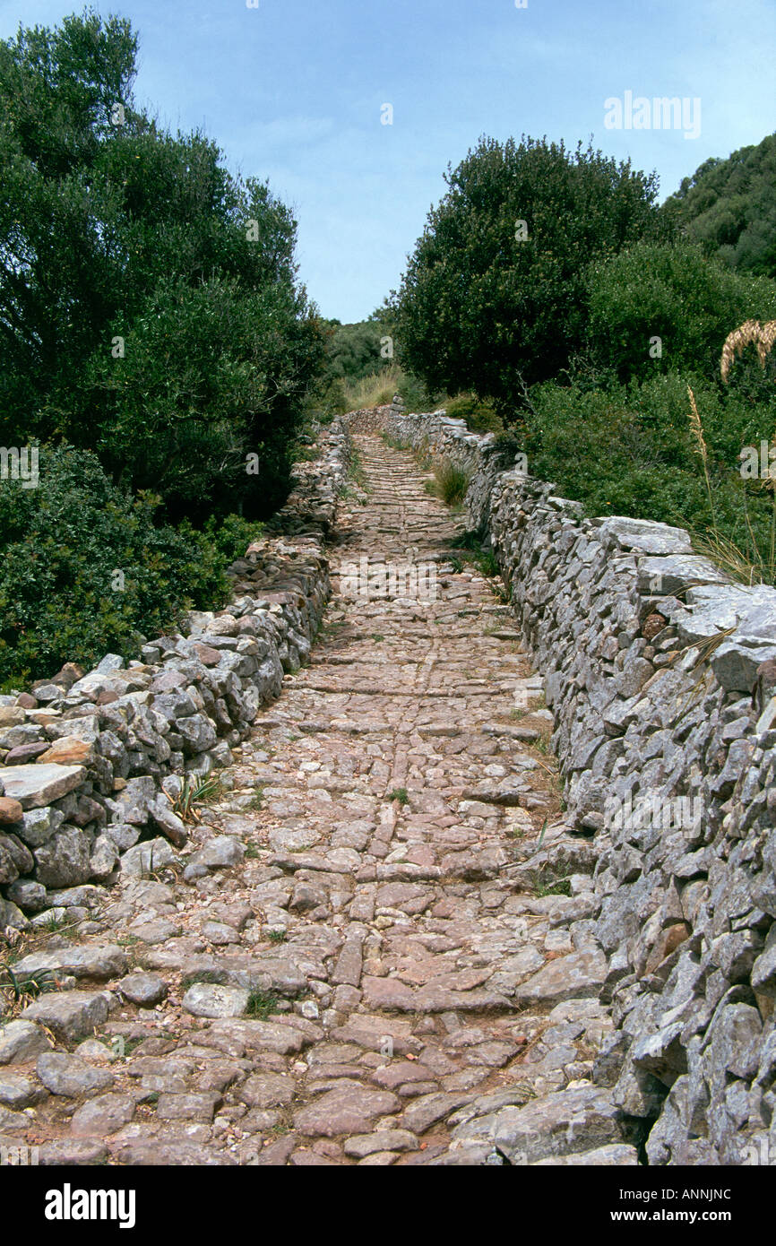Les vestiges de la voie Romaine menant au sommet du Puig de Santa Agueda Banque D'Images