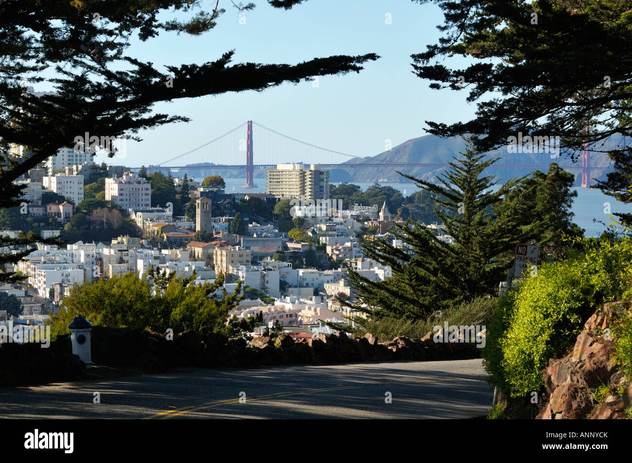 Le pont et le détroit du Golden Gate vus de Telegraph Hill, San Francisco CA Banque D'Images