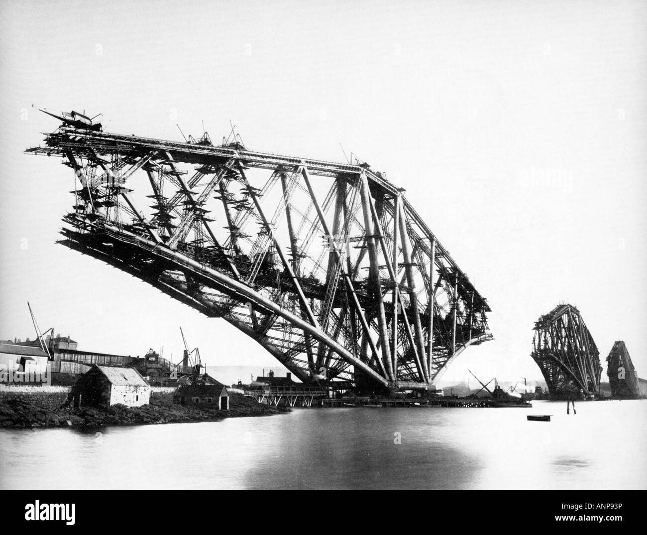 La construction du pont avant 1889 photo des travaux sur le pont de chemin de fer d'Écosse le 22 mars de la North West Banque D'Images