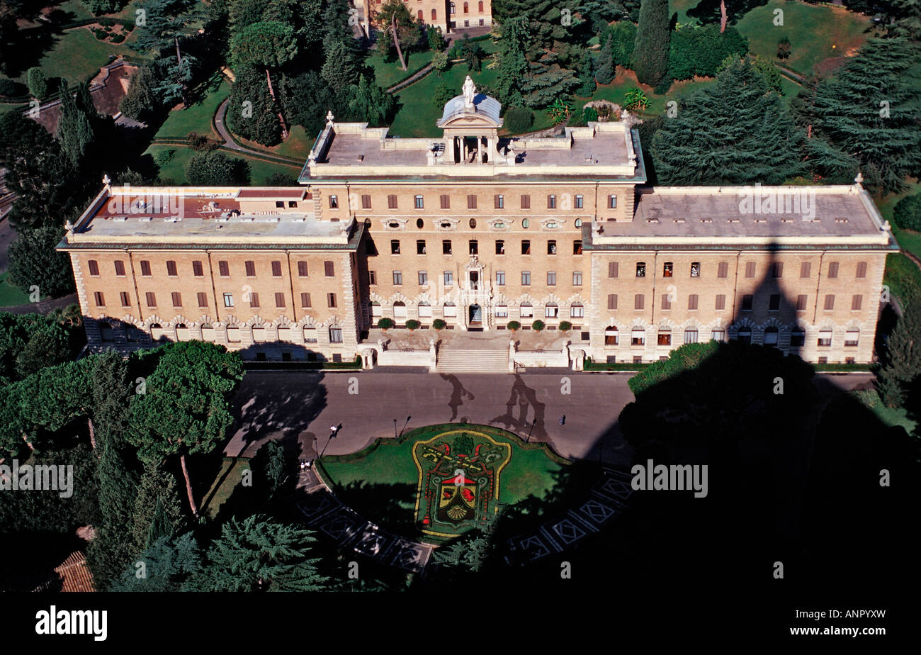 palais-de-rome-banque-de-photographies-et-d-images-haute-r-solution