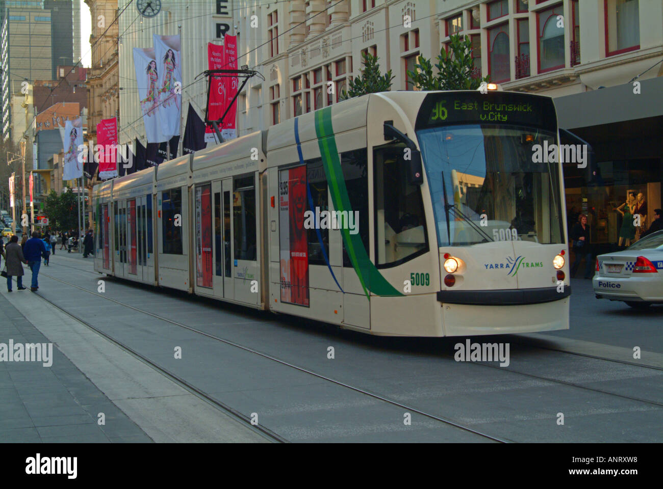 En tramway Bourke Street Melbourne, Australie Banque D'Images