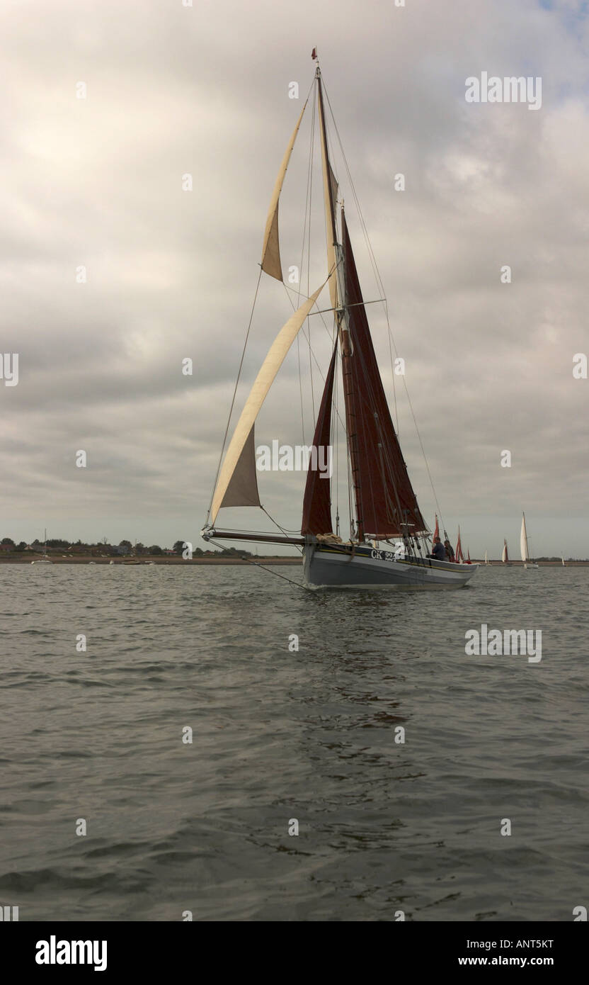 Gaff Rigged traditionnel bateau à voile ou en voile intégral Banque D'Images