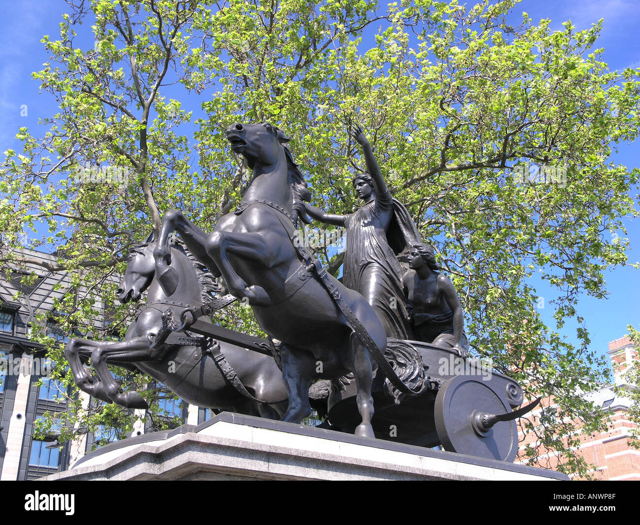 Statue de Boudicca près de Westminster Pier London England UK Banque D'Images