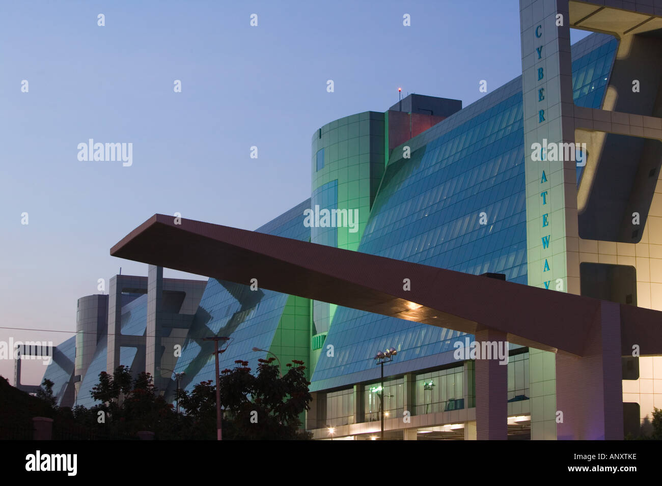 L'Inde, de l'Andhra Pradesh, Hyderabad. HITEC City, centre important de l'industrie indienne du logiciel Centre d'appel Banque D'Images