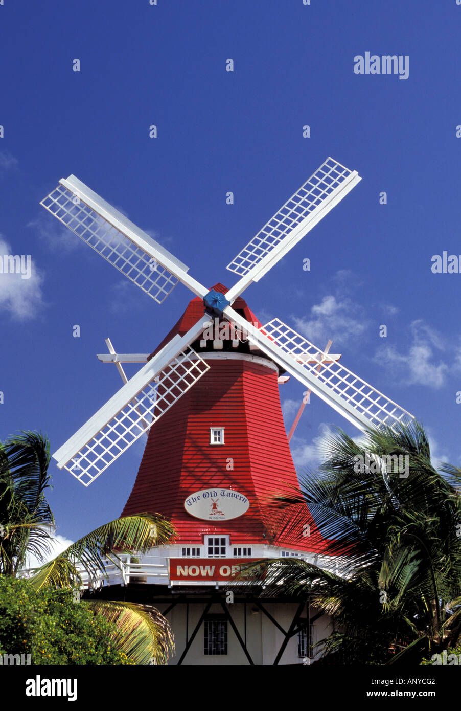 Caraïbes, Aruba. Ancien moulin, transformé en restaurant 'Mill' Banque D'Images