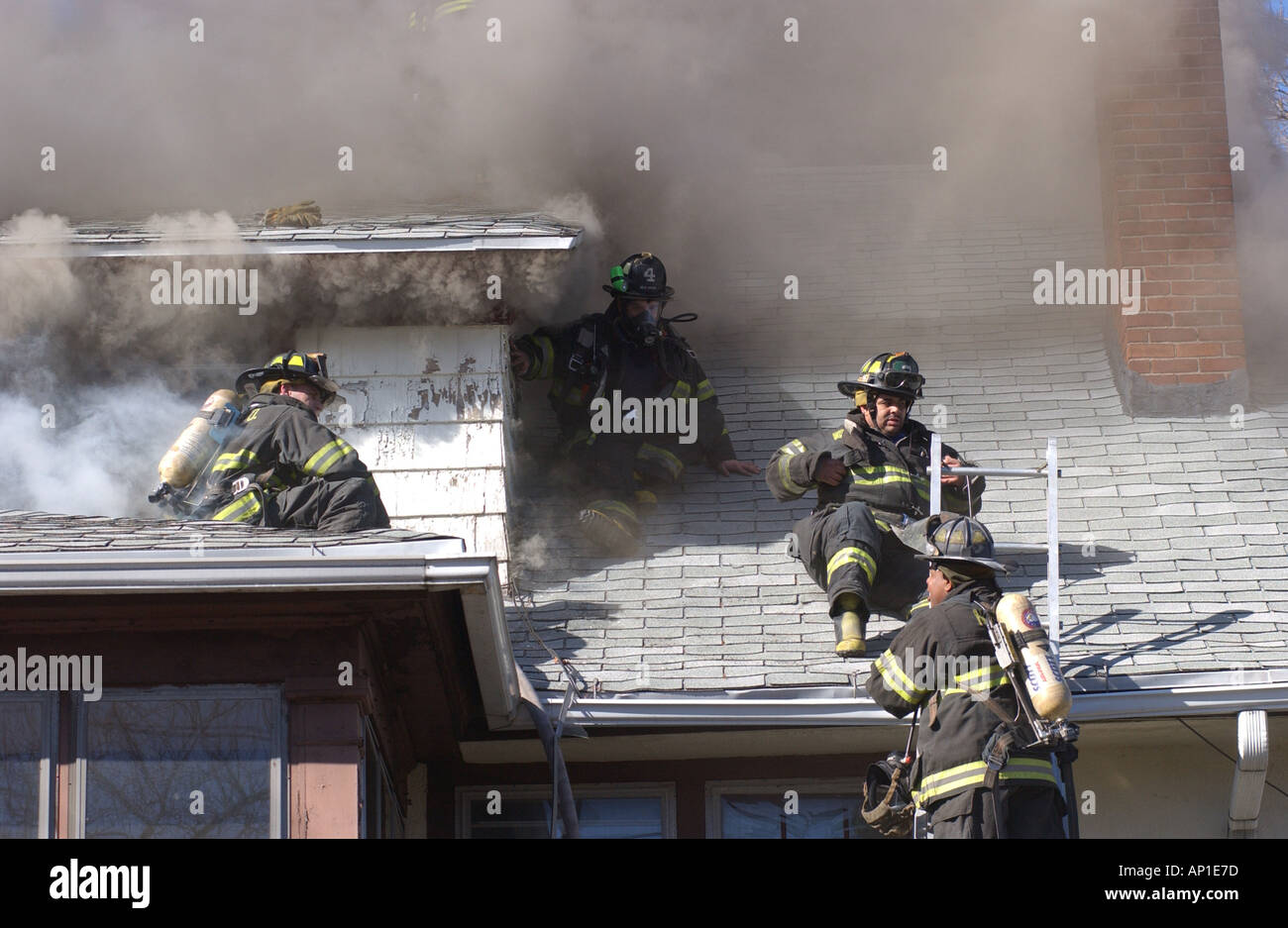 La lutte contre l'incendie Les pompiers incendie Banque D'Images