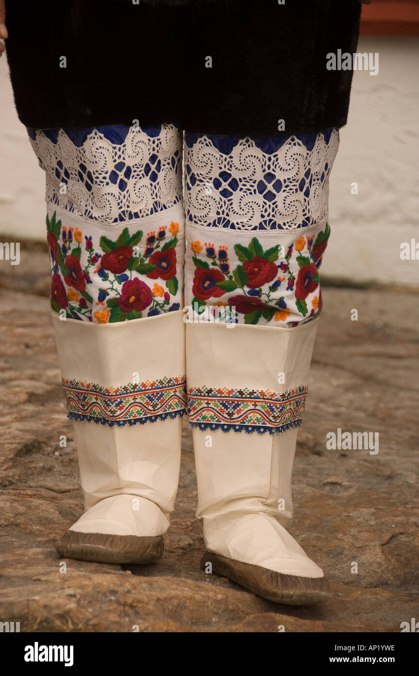 Bottes Kamik traditionnels inuits du Groenland Holsteinborg Sissimiut ou Danemark Banque D'Images